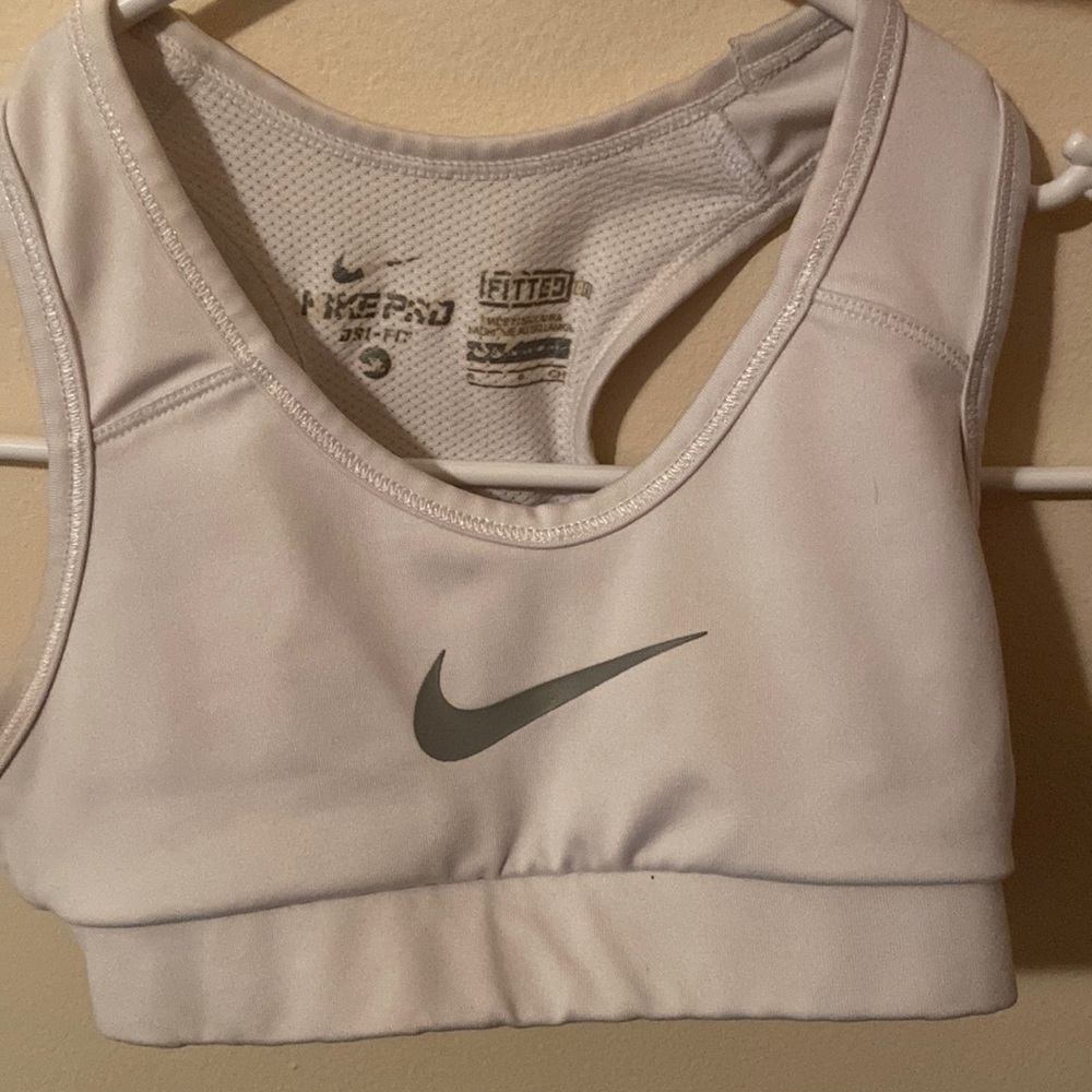 Nike Pro size small sports bra